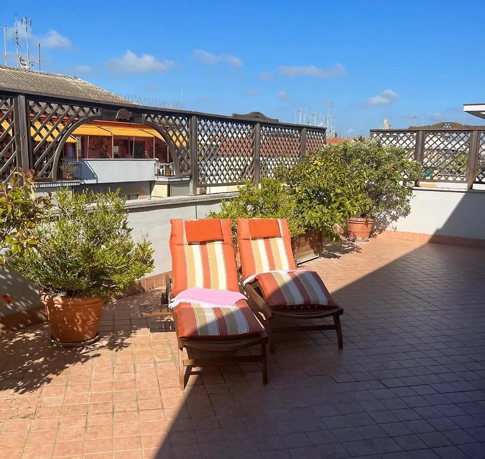 Apartmán Attico Con Terrazza In Via Dei Traghetti Lido di Ostia Itálie